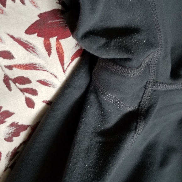 Athleta leggings - size medium - Picture 4 of 4